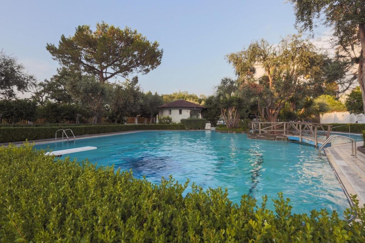 Sorrentovibes - Modern Apartment With Terrace, Swimming Pool&Tennis Экстерьер фото